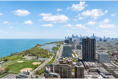 655 W Irving Park Road #5003, Chicago, IL 60613 - Photo 5