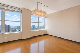655 W Irving Park Rd, Chicago, IL 60613 - Photo 15