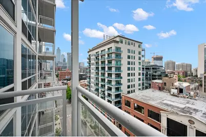 757 N Orleans Street #1210, Chicago, IL 60654 - Photo 17
