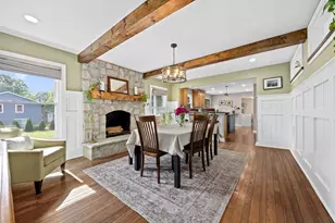 27W359 Aspen Ct, Winfield, IL 60190 - Photo 7
