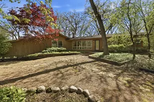 8623 W Algoma Rd, Palos Park, IL 60464 - Photo 1