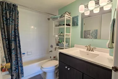 917 Vose Drive #411, Gurnee, IL 60031 - Photo 11