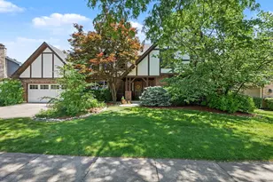 1659 Brittany Ln, Hoffman Estates, IL 60192 - Photo 1