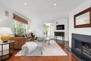 11025 Edgebrook Ln, Indian Head Park, IL 60525 - Photo 15