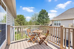 11025 Edgebrook Ln, Indian Head Park, IL 60525 - Photo 17