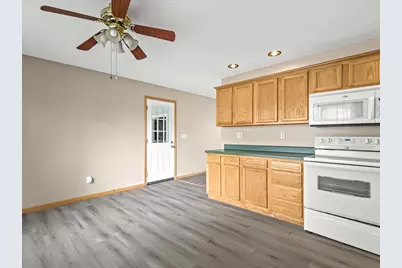 118 W Hawley Street, Amboy, IL 61310 - Photo 7