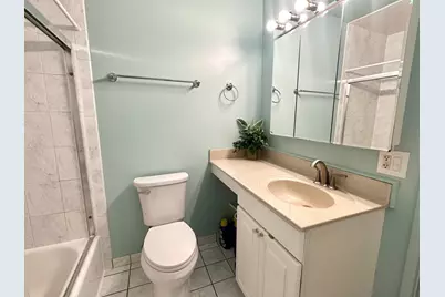 2431 E Brandenberry Court #2O, Arlington Heights, IL 60004 - Photo 15