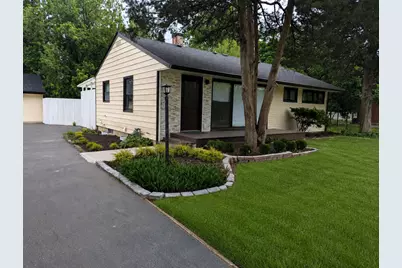 748 73rd Court, Willowbrook, IL 60527 - Photo 1