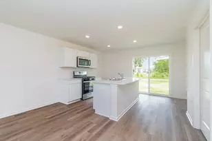600 Adirondack Ct, Joliet, IL 60436 - Photo 9