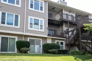 477 Village Green Rd, Naperville, IL 60540 - Photo 19