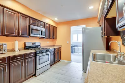 477 Village Green Road #102D, Naperville, IL 60540 - Photo 5