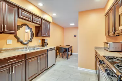 477 Village Green Road #102D, Naperville, IL 60540 - Photo 7