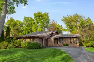 329 S Fairfield Ave, Lombard, IL 60148 - Photo 1