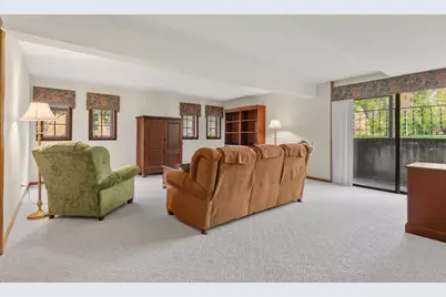 329 S Fairfield Avenue, Lombard, IL 60148 - Photo 13