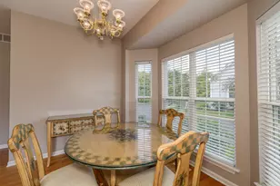 2030 Peterson Pl, Batavia, IL 60510 - Photo 9