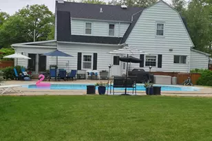 105 N Scandia St, Alpha, IL 61413 - Photo 9