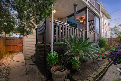 5438 W Melrose Street, Chicago, IL 60641 - Photo 37