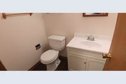 300 Teak Lane, Streamwood, IL 60107 - Photo 11