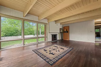 431 S Saint Marys Road, Libertyville, IL 60048 - Photo 7