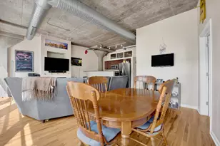 1000 W 15th St, Chicago, IL 60608 - Photo 11