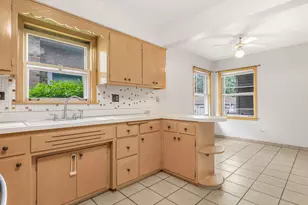 3860 N Oketo Ave, Chicago, IL 60634 - Photo 15