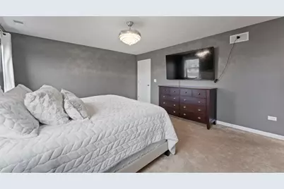 1017 Kessler Drive, Mundelein, IL 60060 - Photo 15