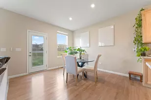 1017 Kessler Dr, Mundelein, IL 60060 - Photo 7
