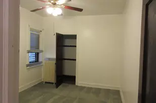 8347 S Green St, Chicago, IL 60620 - Photo 9