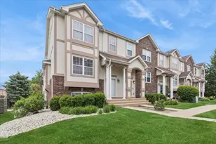 539 George St, Wood Dale, IL 60191 - Photo 1