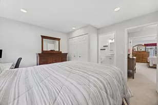 66 Cherbourg Ct, Wheeling, IL 60090 - Photo 17