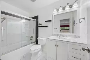 66 Cherbourg Ct, Wheeling, IL 60090 - Photo 19