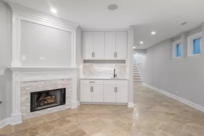 5054 N Claremont Avenue, Chicago, IL 60625 - Photo 33