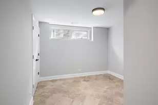 5054 N Claremont Ave, Chicago, IL 60625 - Photo 35
