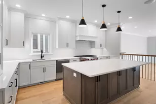 5054 N Claremont Ave, Chicago, IL 60625 - Photo 7