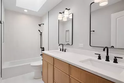 5054 N Claremont Avenue, Chicago, IL 60625 - Photo 29