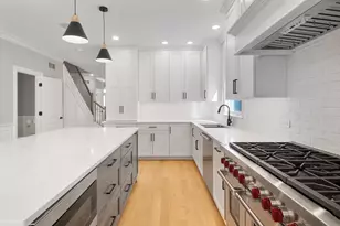 5054 N Claremont Ave, Chicago, IL 60625 - Photo 9