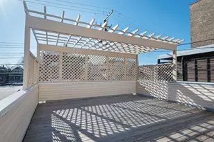 5054 N Claremont Ave, Chicago, IL 60625 - Photo 41