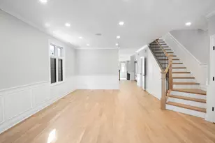 5054 N Claremont Ave, Chicago, IL 60625 - Photo 3