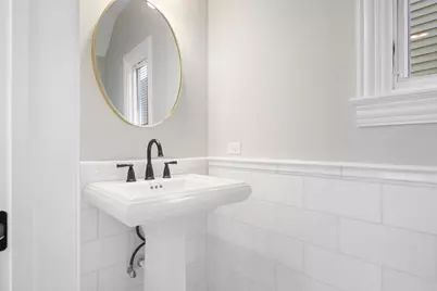5054 N Claremont Avenue, Chicago, IL 60625 - Photo 17