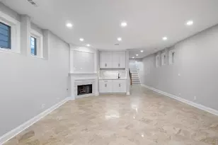5054 N Claremont Ave, Chicago, IL 60625 - Photo 31