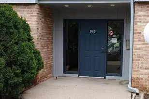 932 E Old Willow Rd, Prospect Heights, IL 60070 - Photo 1