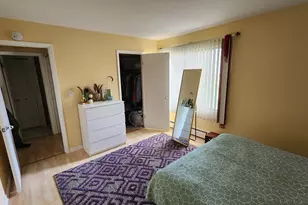 932 E Old Willow Rd, Prospect Heights, IL 60070 - Photo 11