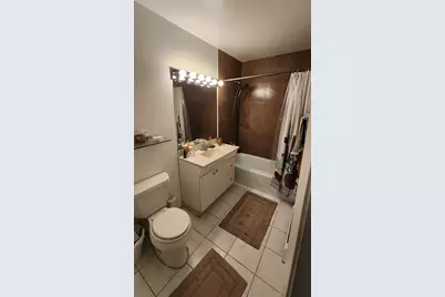 932 E Old Willow Road #102, Prospect Heights, IL 60070 - Photo 9