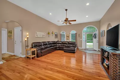 944 W First Street, Braidwood, IL 60408 - Photo 7
