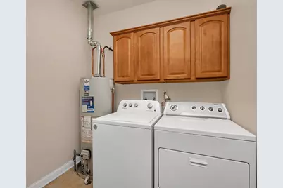 944 W First Street, Braidwood, IL 60408 - Photo 23