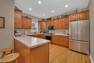 944 W 1st St, Braidwood, IL 60408 - Photo 9