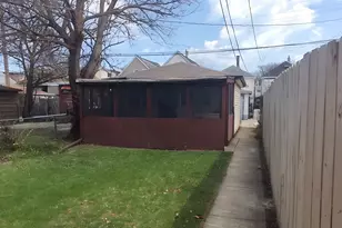 7817 S Rhodes Ave, Chicago, IL 60619 - Photo 13