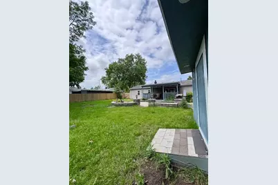 611 Nelson Avenue, Romeoville, IL 60446 - Photo 27