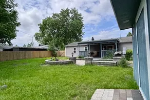 611 Nelson Ave, Romeoville, IL 60446 - Photo 27