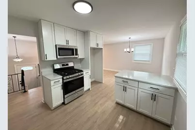 17002 Central Park Avenue, Hazel Crest, IL 60429 - Photo 7